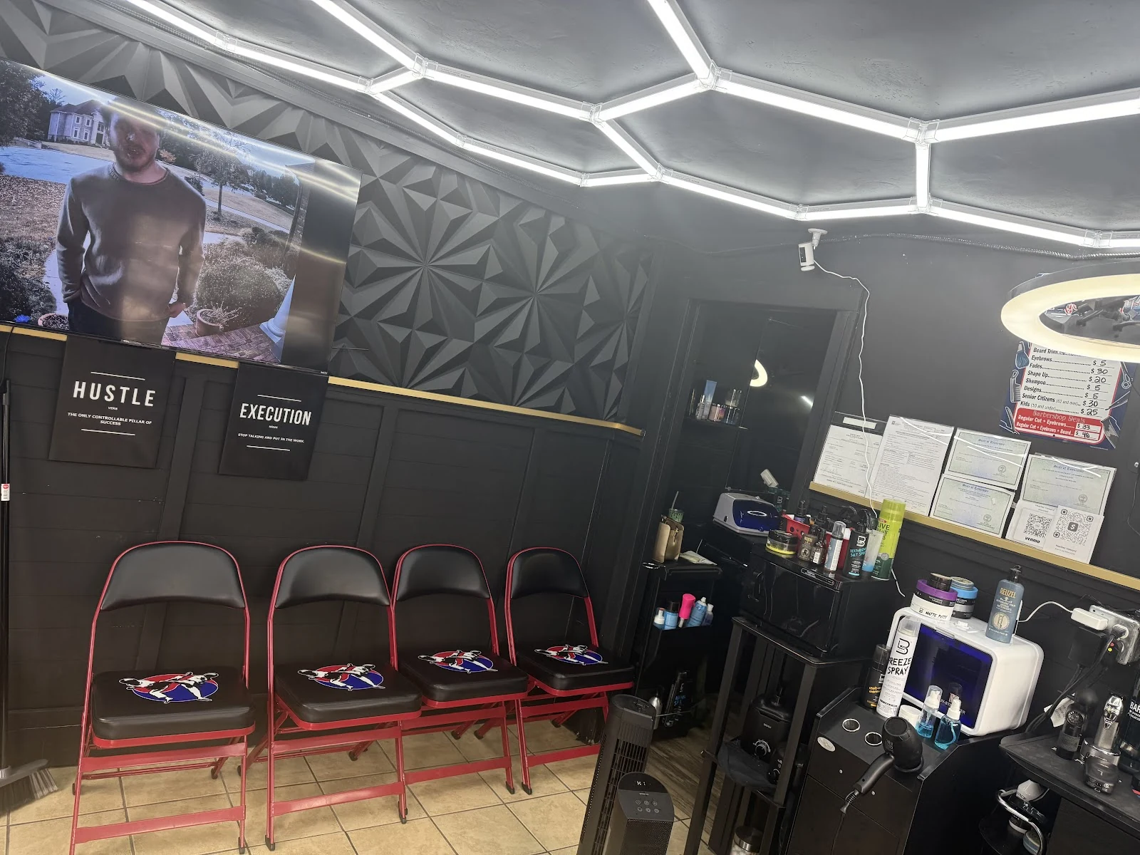 Fades and Blades Grooming in Knoxville, TN